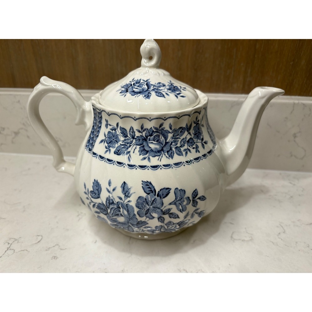 Vtg Myott Melody Teapot Blue White Floral Fine Ironstone Staffordshire England